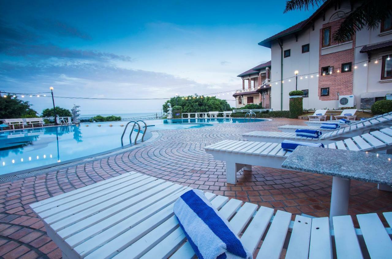 Beachfront Hotel Vung Tau Exterior foto